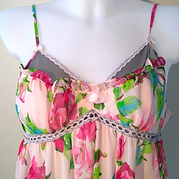 Pretty Floral Chemise Nightie Lingerie V Back, Ruffle Hem. SEXY! - Picture 3 of 13